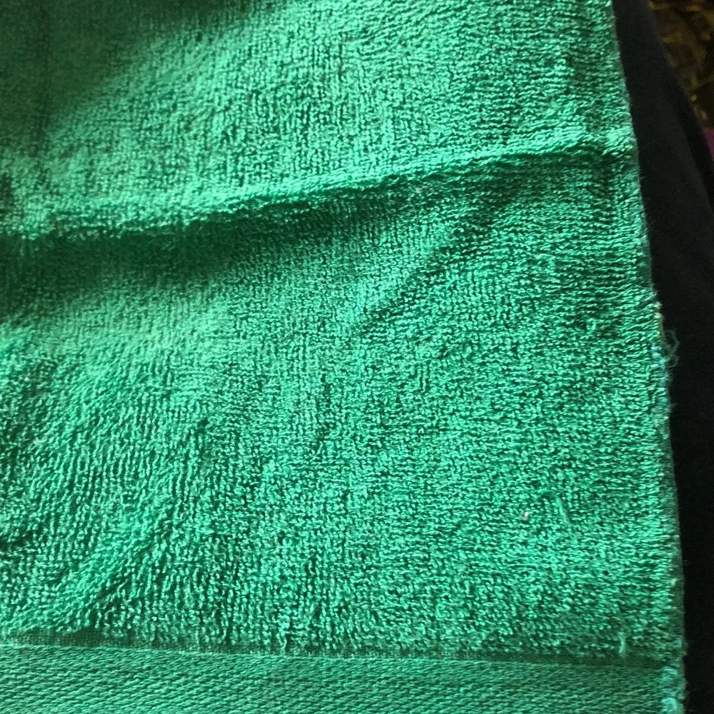 Green Plush - Vibrant Emerald wash cloth